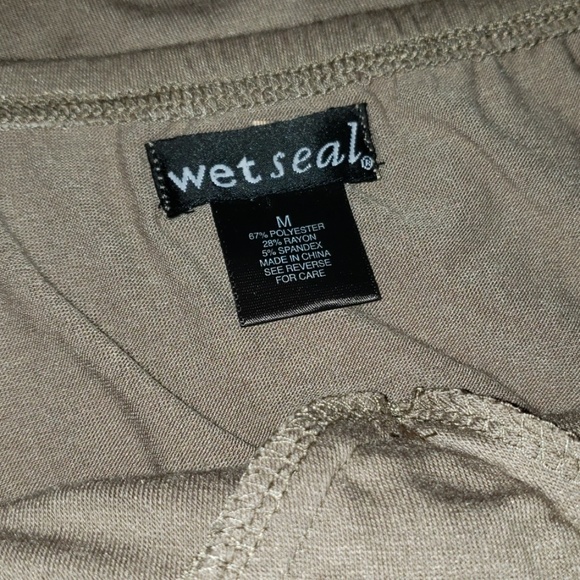 Wet Seal Ruffle Top - Picture 4 of 4